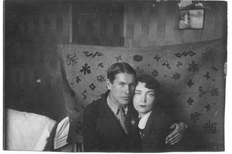 Томашайтис Виктор и Наталья Сухостав, 1937.jpg