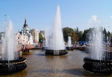 Площадь Рахманинова и фонтан мелодий